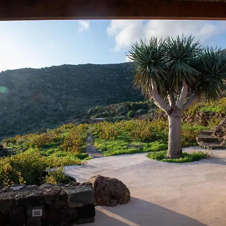 Dammusi Il Serralh -pantelleria- بيت للعطل Scauri (Sicily)