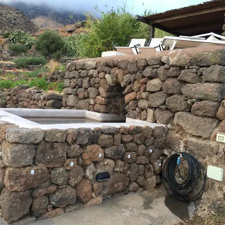 Dammusi Il Serralh -pantelleria- بيت للعطل Scauri (Sicily)