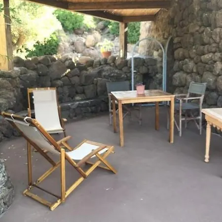 بيت للعطل Dammusi Il Serralh -pantelleria-