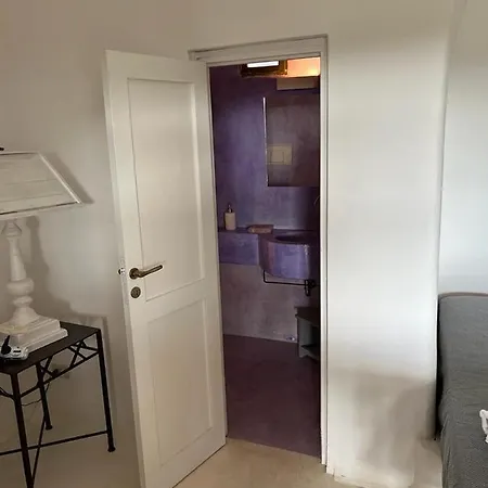 Dammusi Il Serralh -pantelleria- Scauri (Sicily)